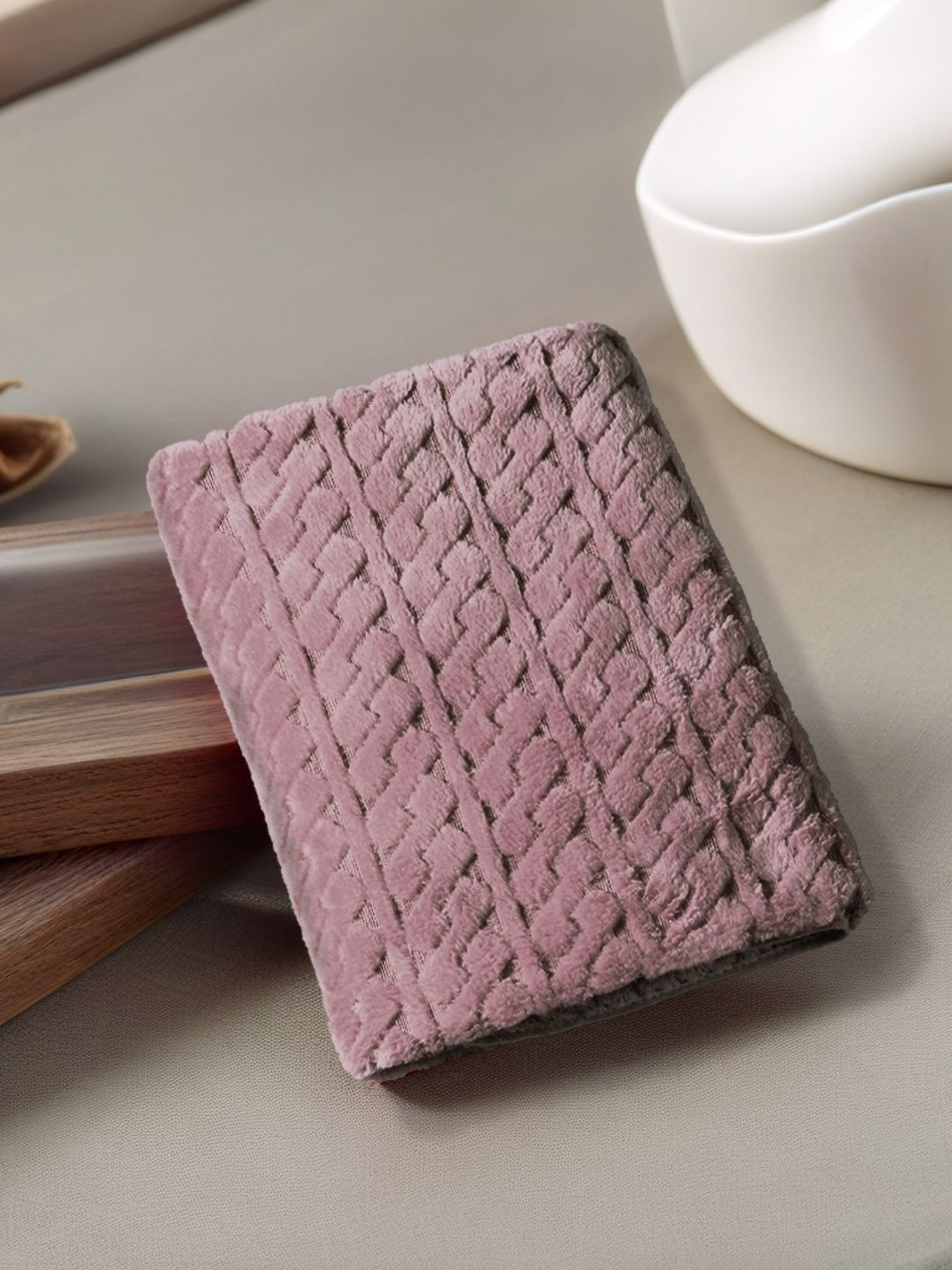 

FABINALIV Pink 1 Cotton 400 GSM Bath Towel