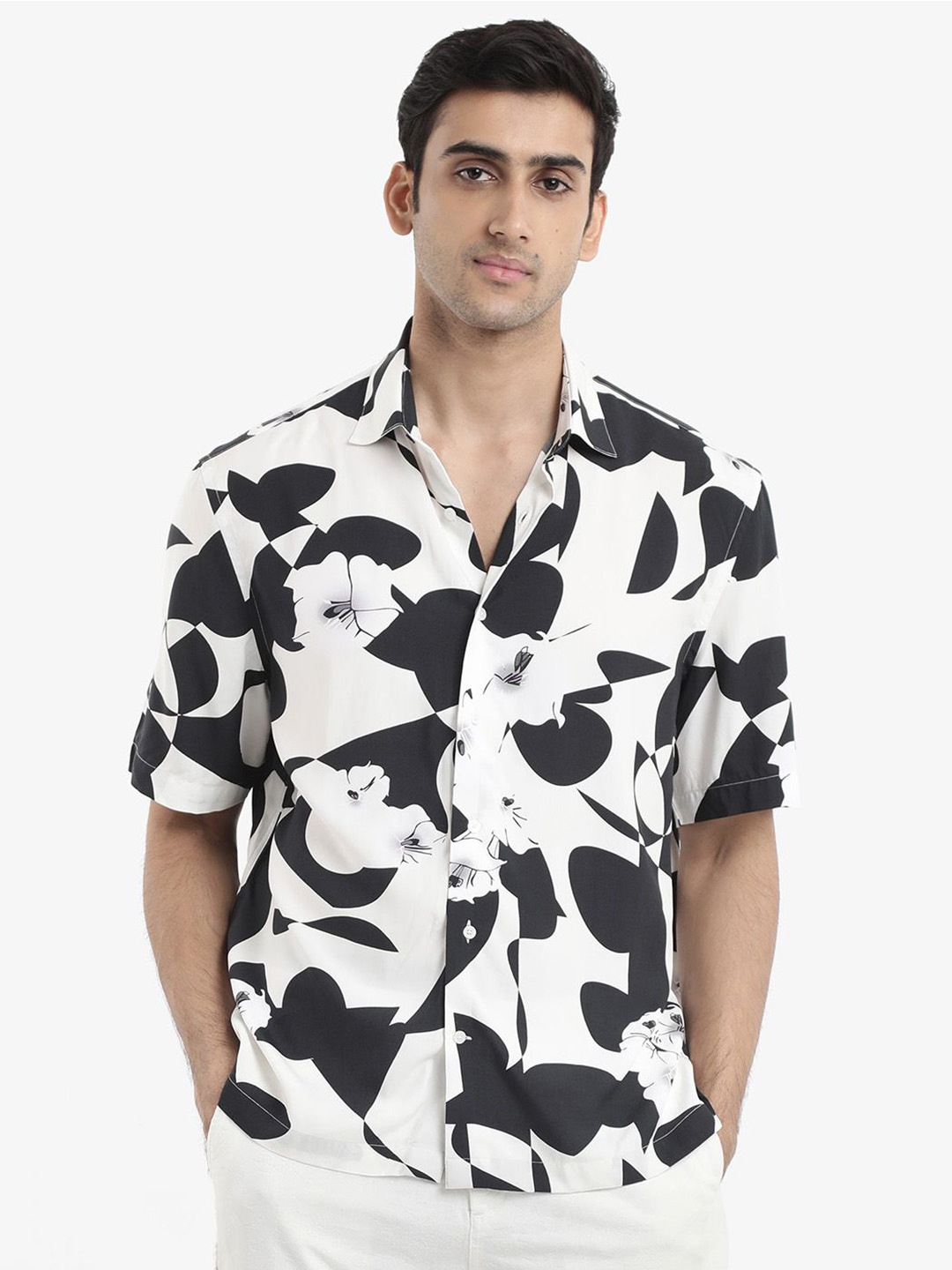 

RARE RABBIT Men Talitha Boxy Opaque Printed Shirt, White