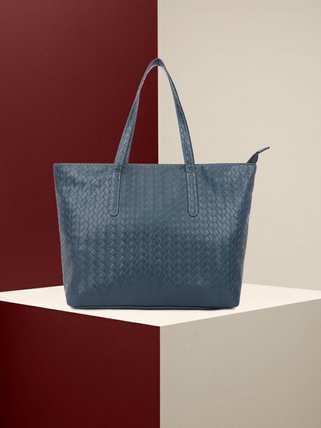 

OsaiZ Colourblocked PU Oversized Structured Tote Bag with Applique, Blue