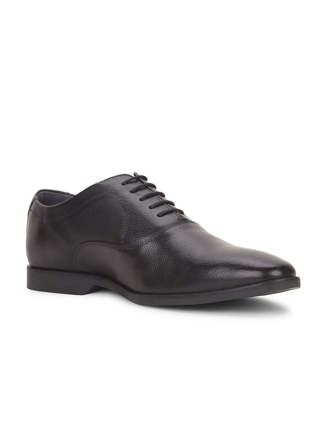 

Hush Puppies Men Leather Formal Oxfords, Black