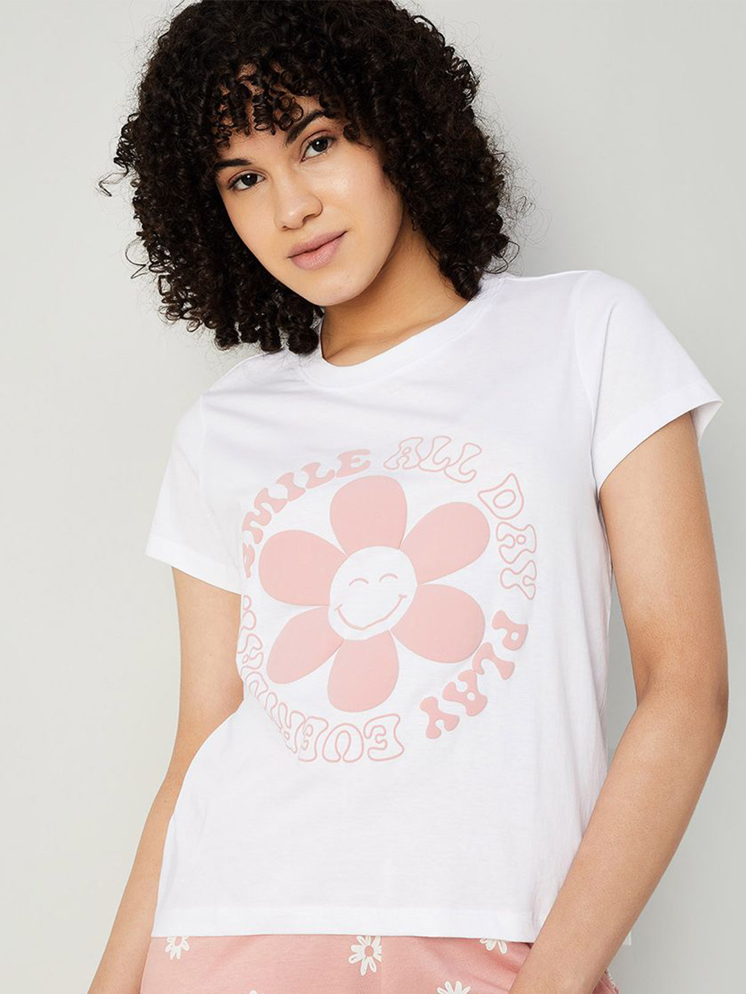 

Ginger by Lifestyle Women Typography Printed V-Neck Raw Edge T-shirt, White