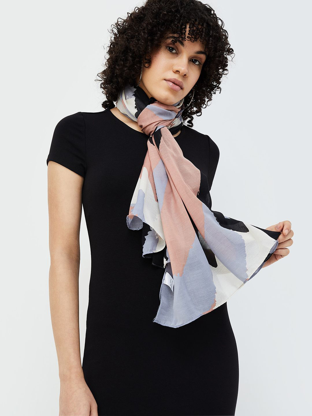 

Ginger by Lifestyle Women Printed Stole, Black