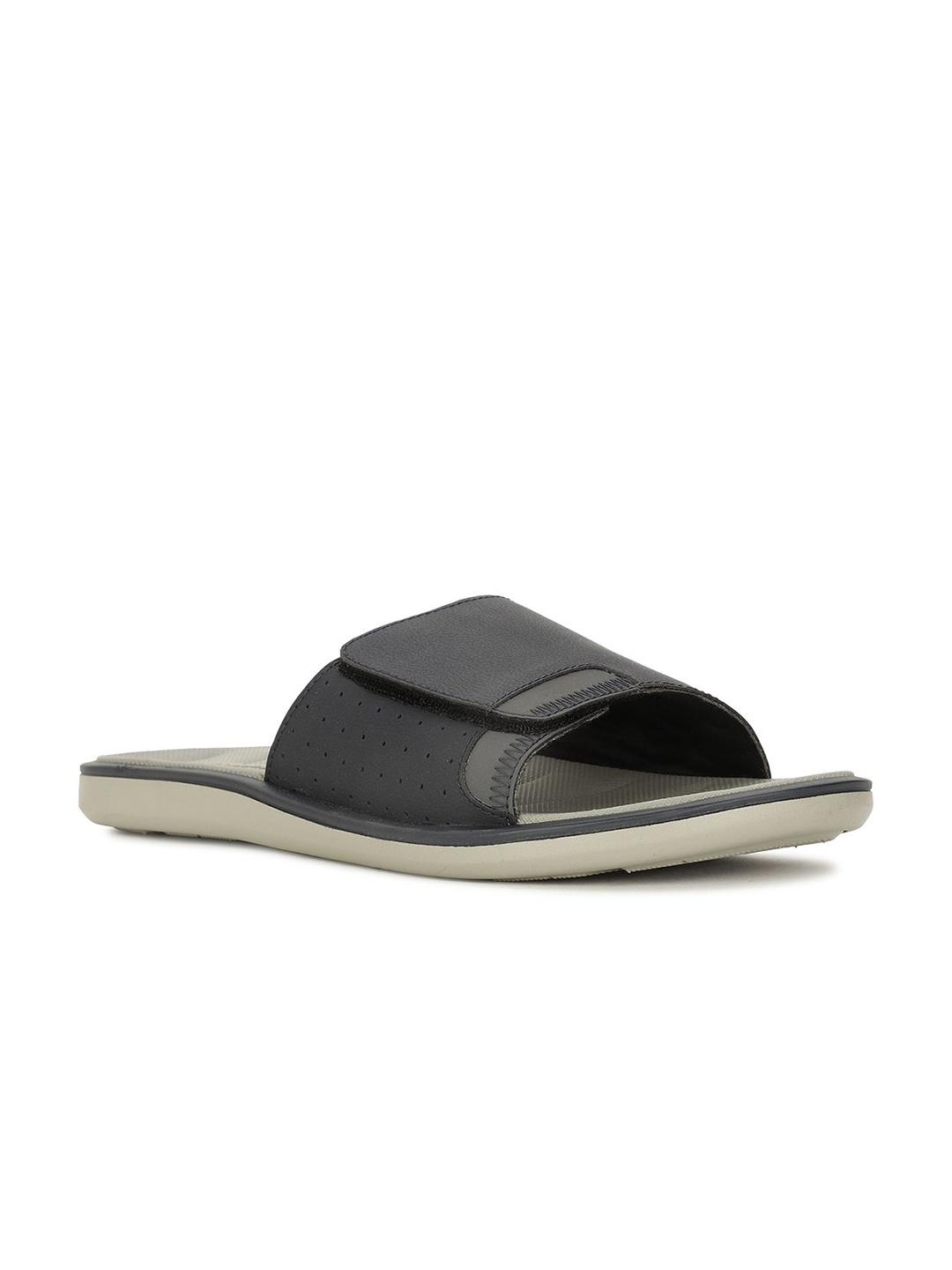 

Bata Men Comfort Sandals, Black
