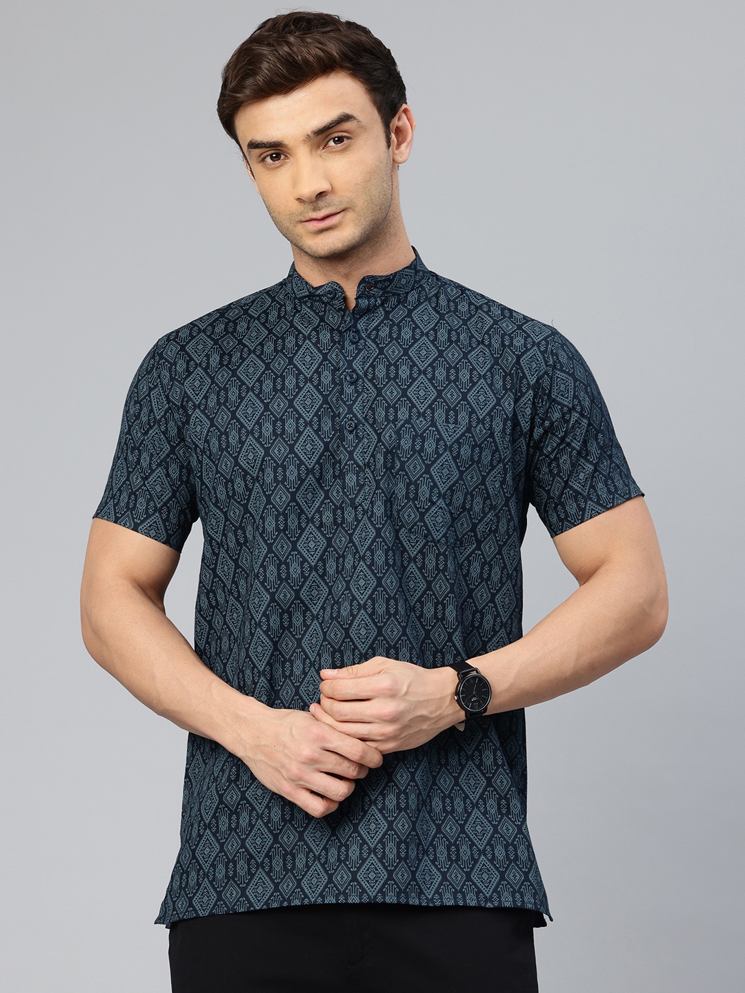 

Majestic Man Men Ethnic Motifs Printed Pure Cotton Kurta, Navy blue