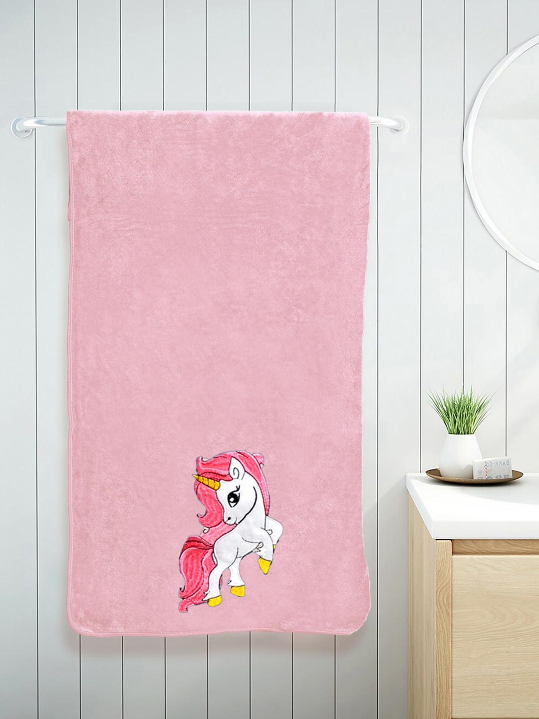

FABINALIV Pink & White Cartoon Design Pure Cotton 400 GSM Bath Towel