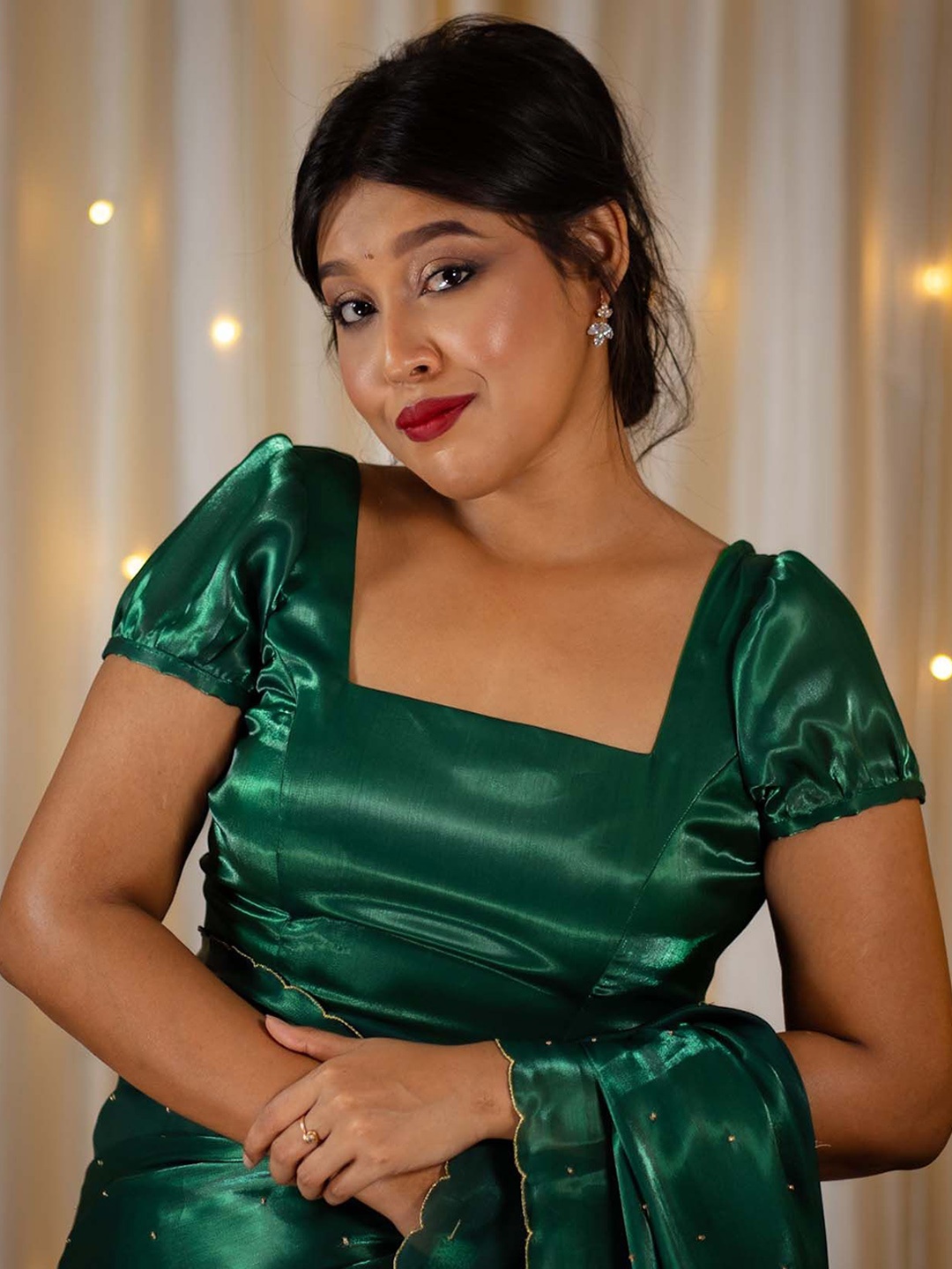 

I LOVE SAREES Square Neck Puff Sleeves Organza Saree Blouse, Green