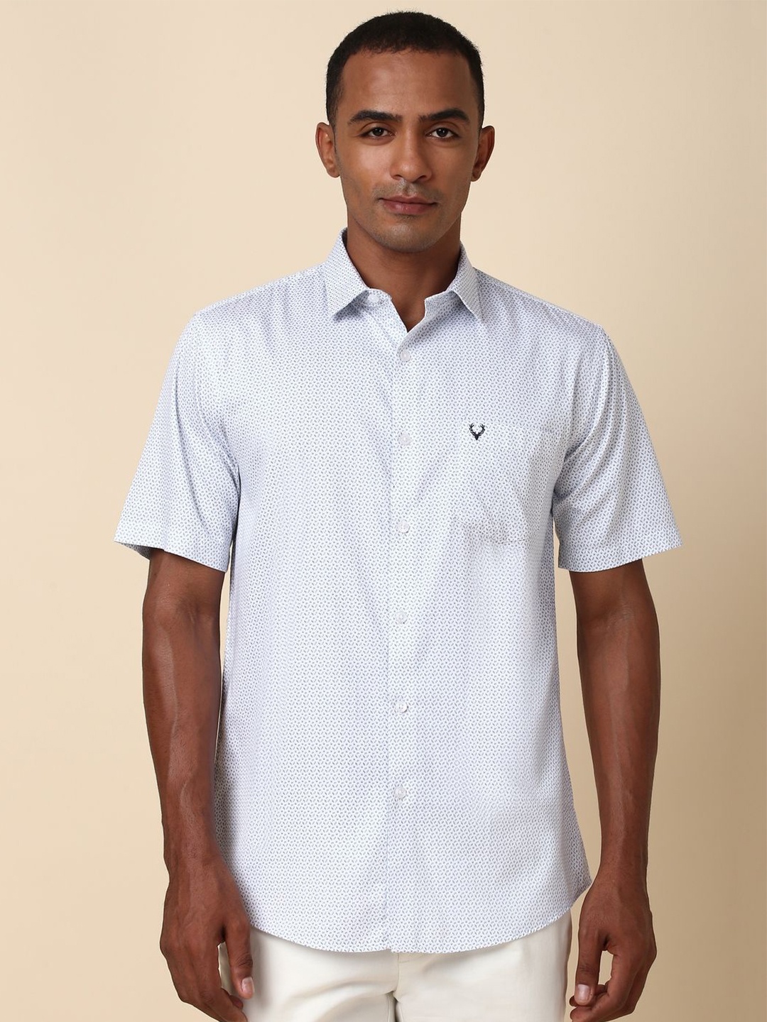 

Allen Solly Men Printed Spread Collar Pocket Cotton Slim Fit Casual Shirt, White