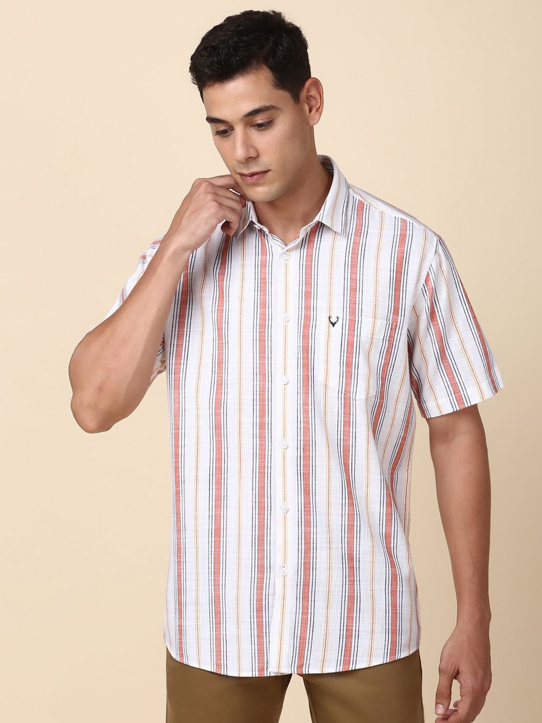 

Allen Solly Men Spread Collar Slim Fit Striped Casual Shirt, White