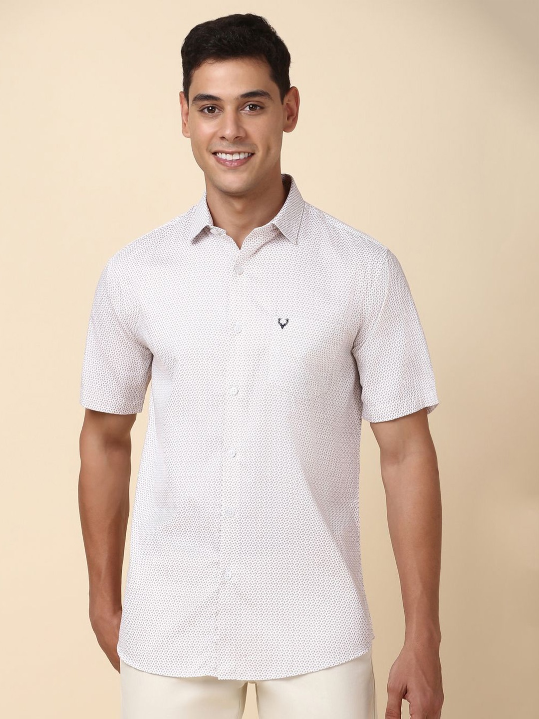 

Allen Solly Men Printed Pocket Cotton Slim Fit Casual Shirt, White