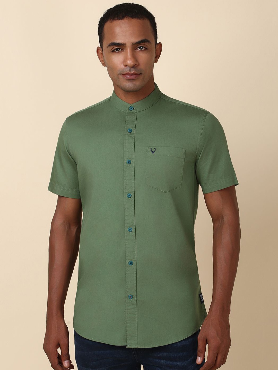 

Allen Solly Men Solid Band Collar Pure Cotton Casual Shirt, Green