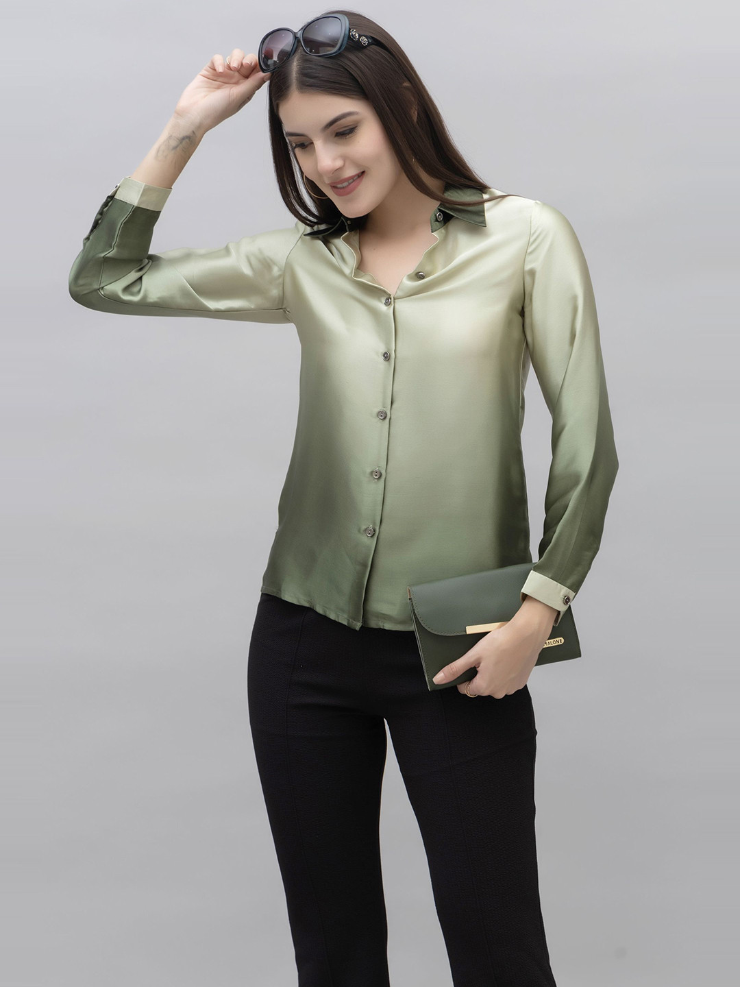 

PURYS Women Spread Collar Solid Casual Shirt, Green