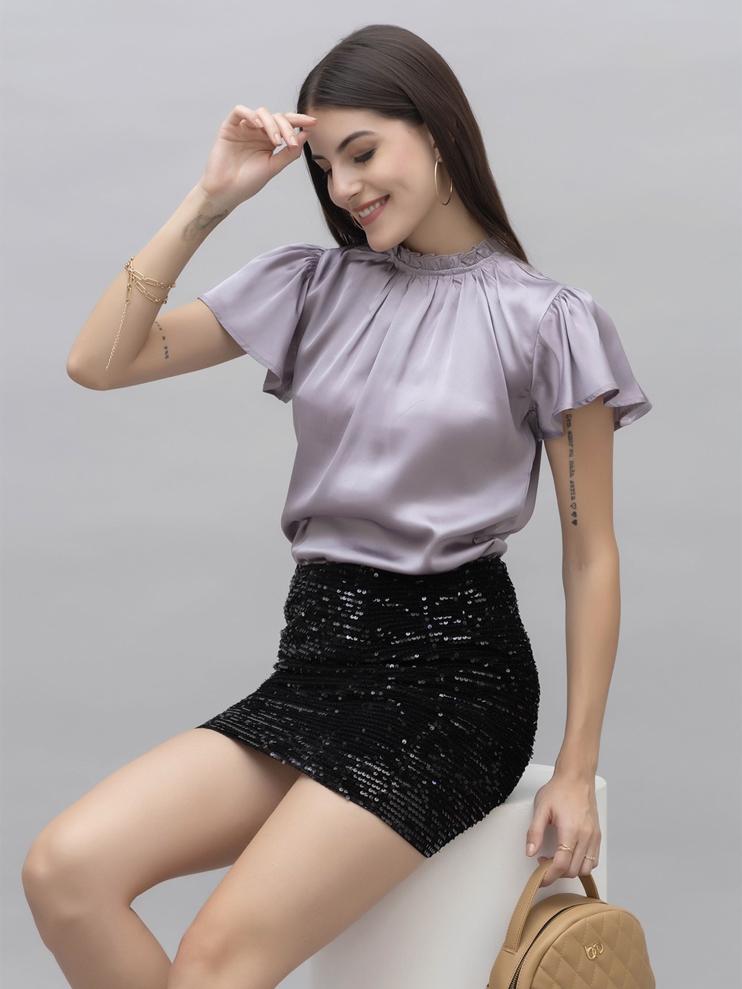 

PURYS Solid High Neck Flared Sleeve Top, Lavender