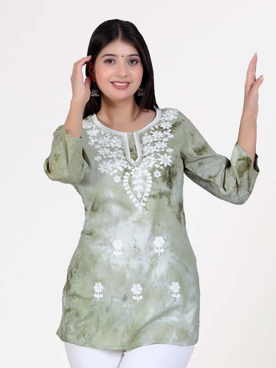 

TULIP 21 Tie and Dye Abstract Printed Thread Work Kurti, Green