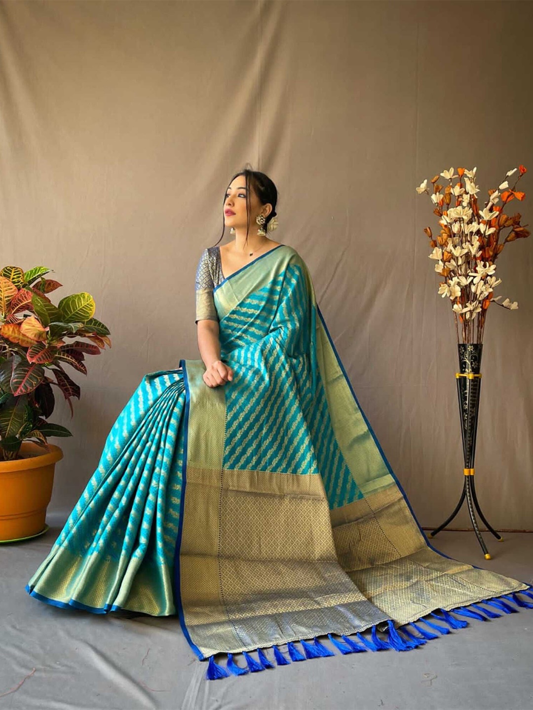 

Panzora Woven Design Zari Silk Blend Banarasi Saree, Blue