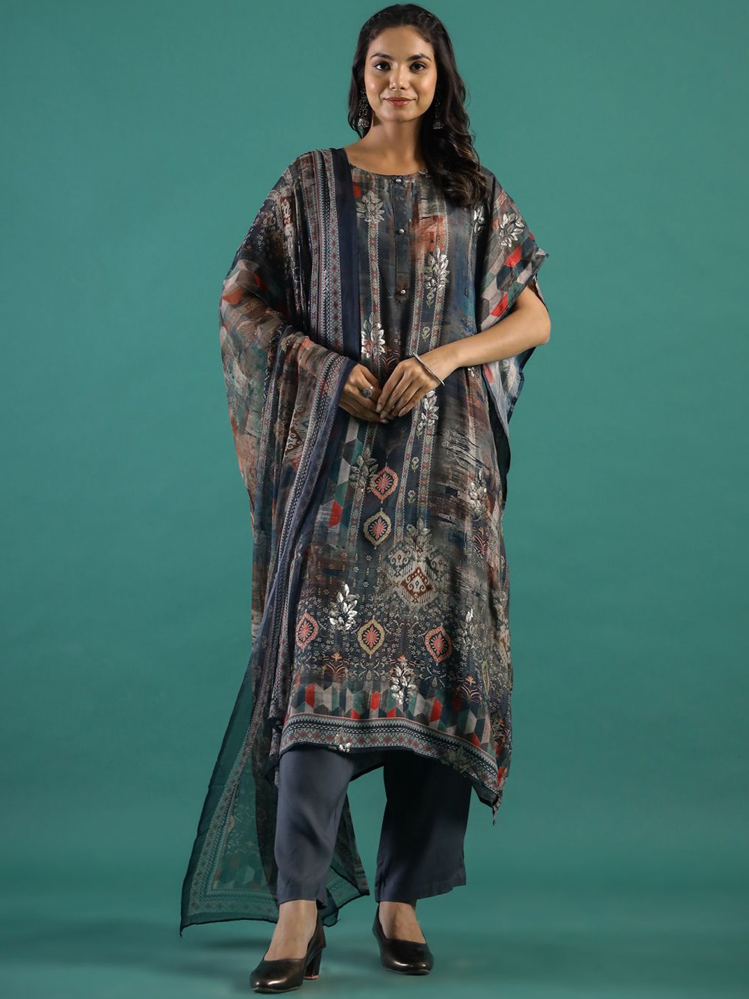 

Sangria Printed & Embroidered Kaftan Kurta With Trouser & Dupatta Set, Grey