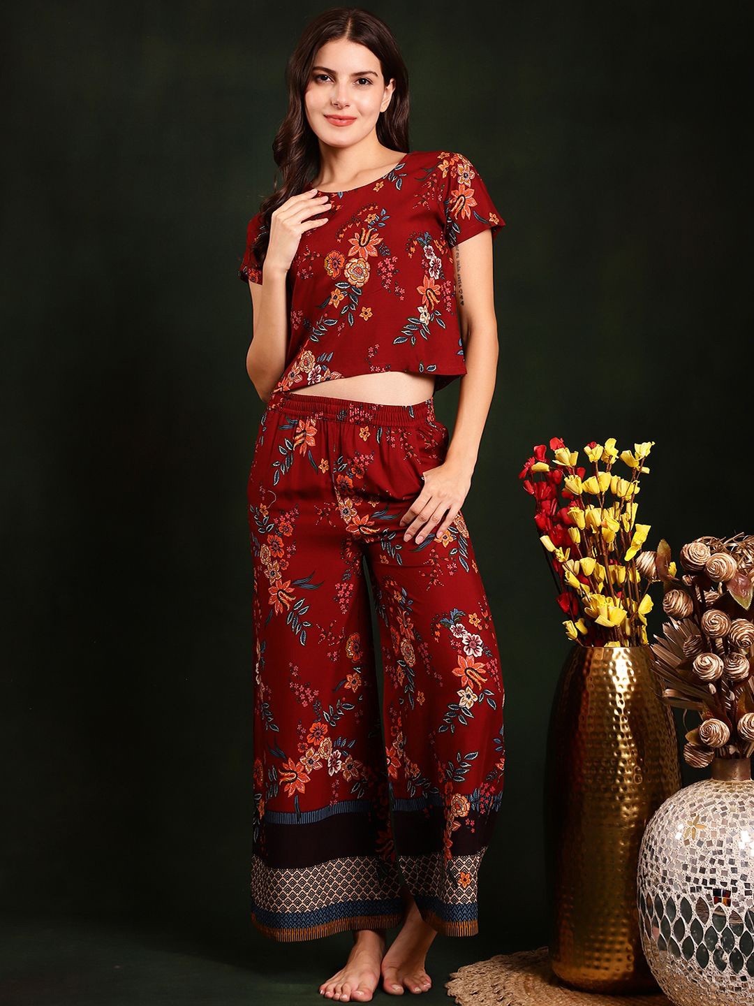 

Claura Floral Printed Top With Pyjamas, Maroon