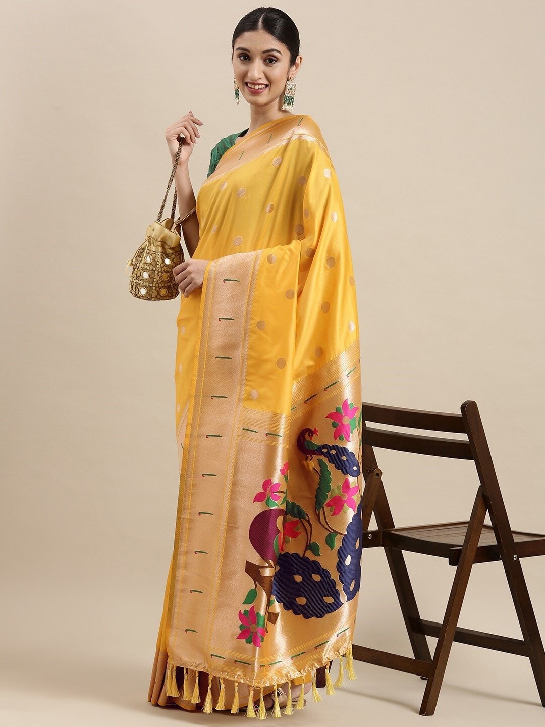 

Panzora Woven Design Zari Silk Blend Paithani Saree, Yellow