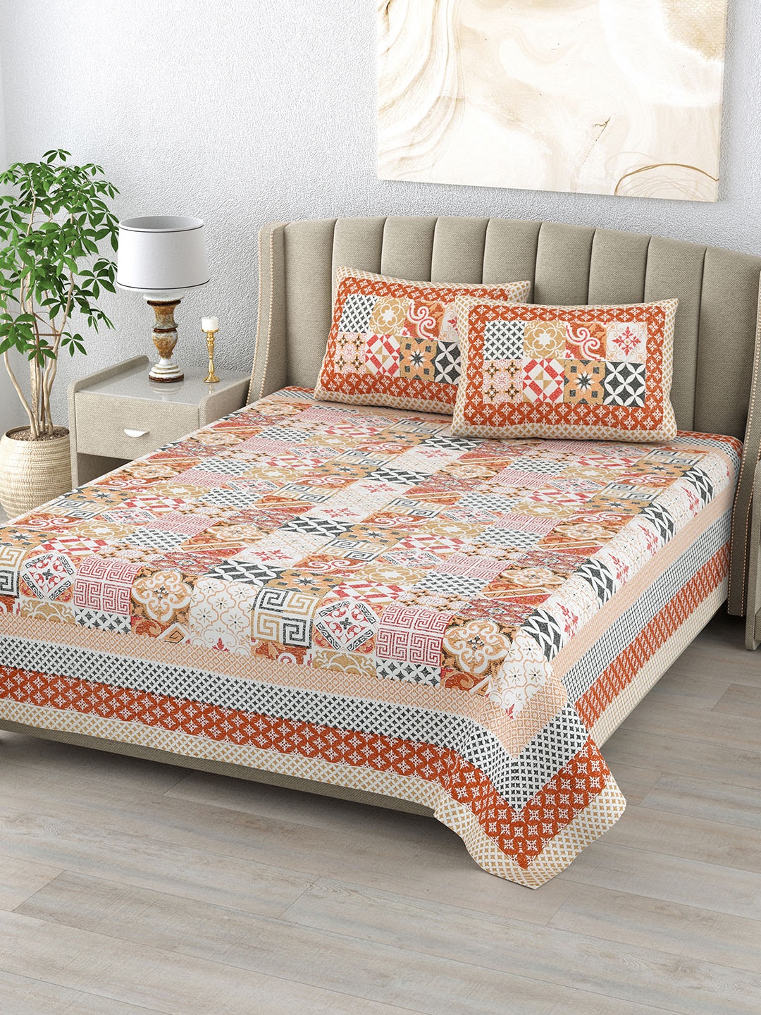 

DE CAMA Orange & White Ethnic Motifs 300 TC Pure Cotton King Bedsheet With 2 Pillow Covers