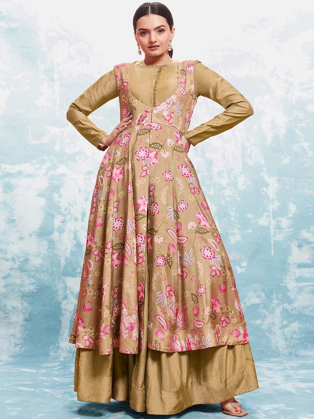 

ODETTE Women Floral Printed Georgette Anarkali Kurta, Gold