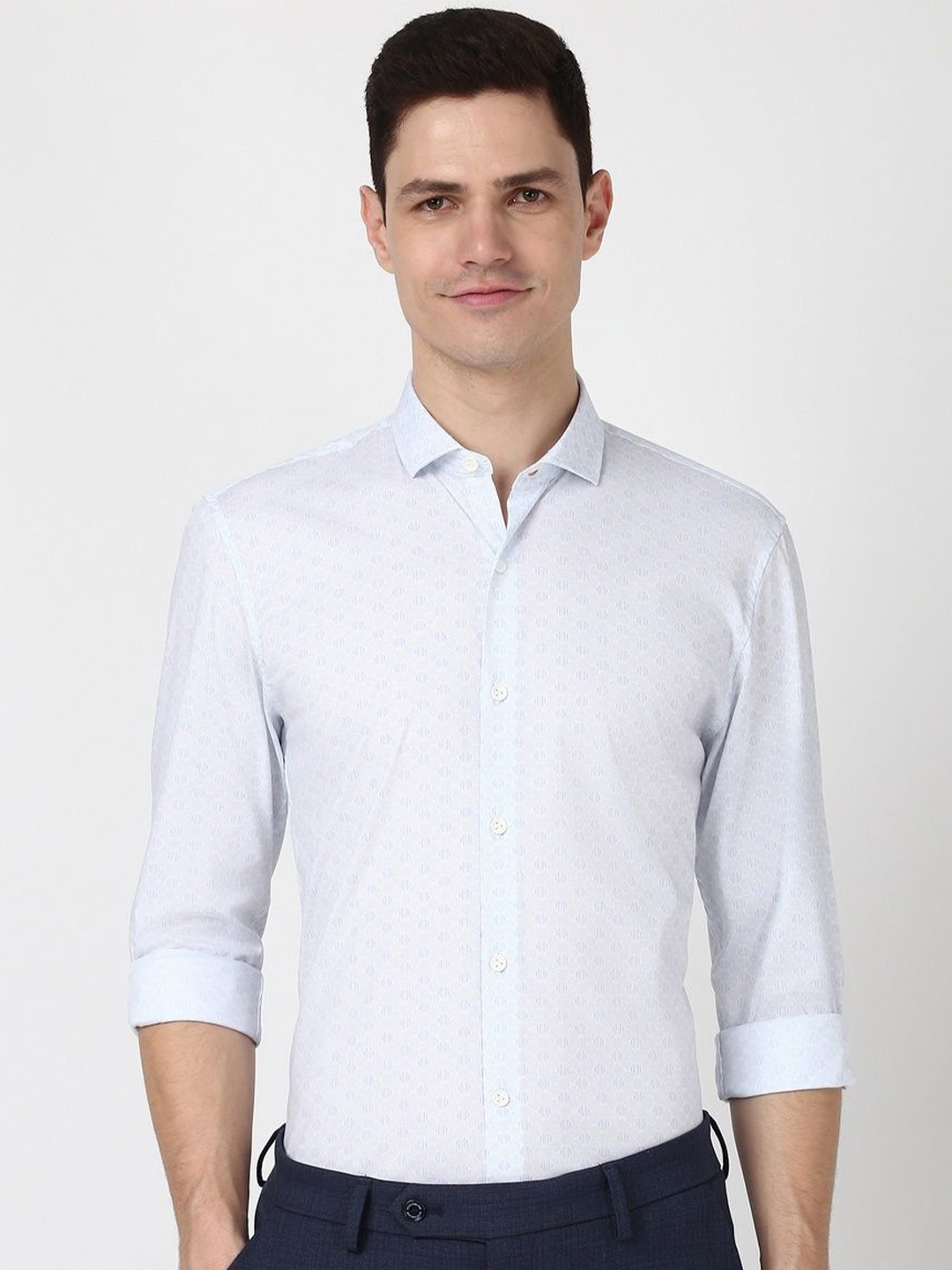 

Peter England Men Micro Ditsy Printed Spread Collar Formal Shirt, White