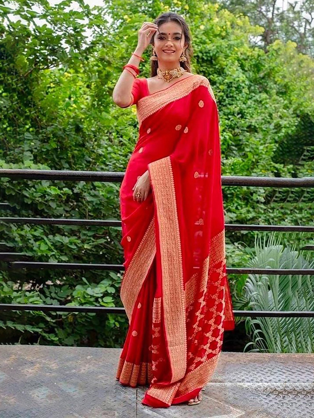 

Aldwych Woven Design Banarasi Saree, Red