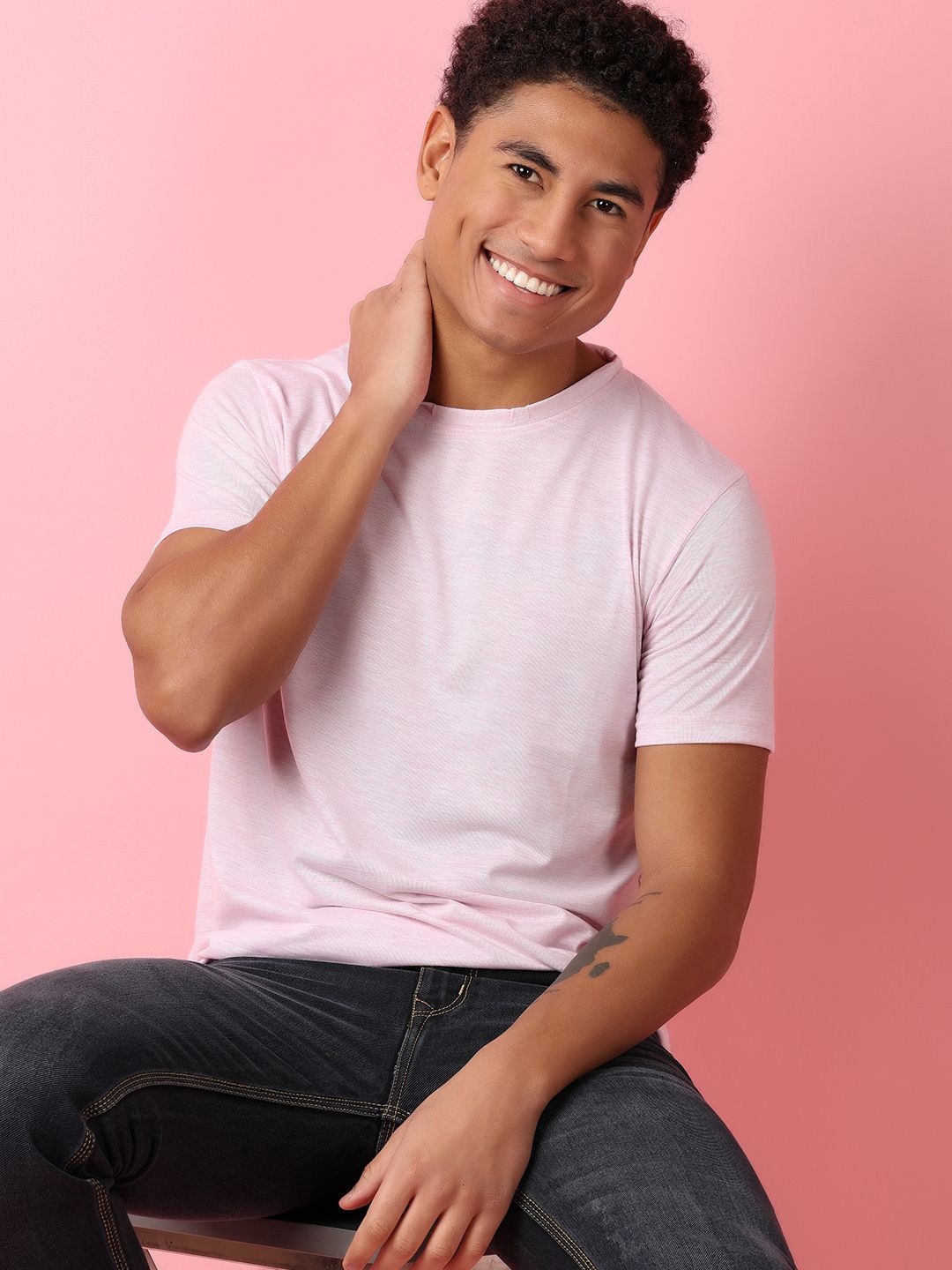 

V-Mart Men Solid Round Neck Cotton T-shirt, Pink
