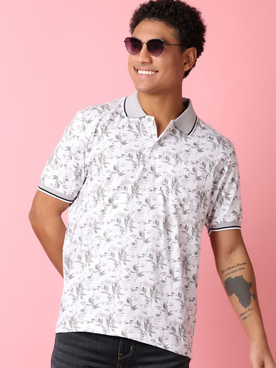 

V-Mart Men Tropical Printed Polo Collar Pockets T-shirt, Beige