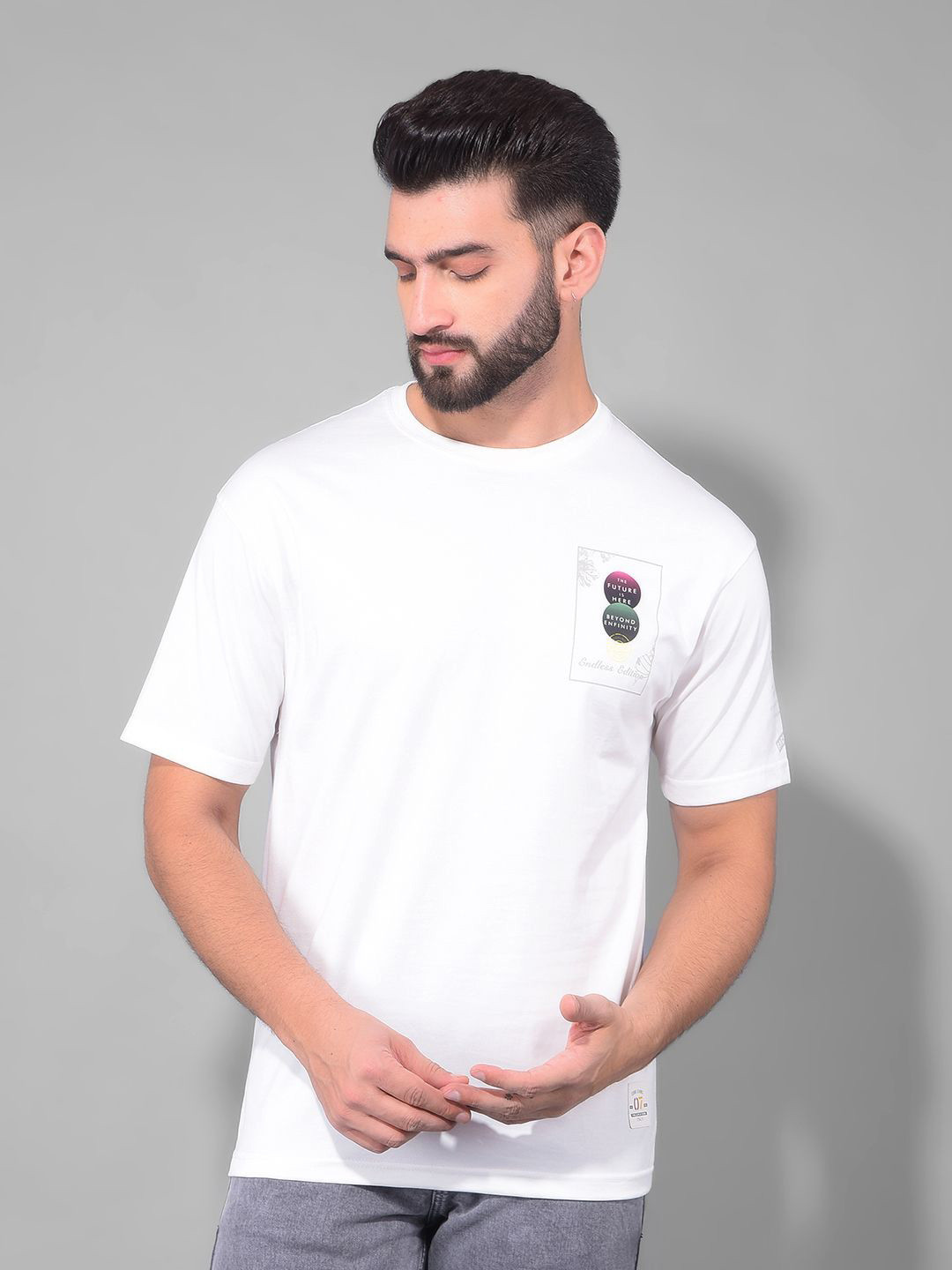 

COBB Men Printed Round Neck T-shirt, Off white