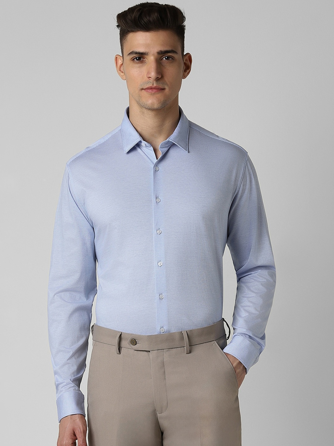 

Van Heusen Men Slim Fit Spread Collar Solid Pure Cotton Shirt, Blue