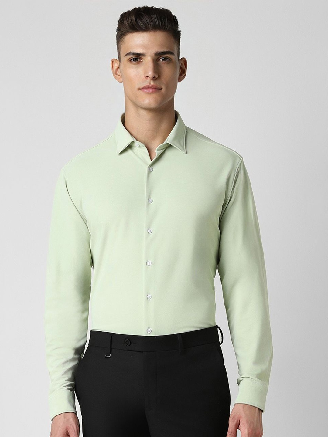 

Van Heusen Men Slim Fit Spread Collar Solid Shirt, Green