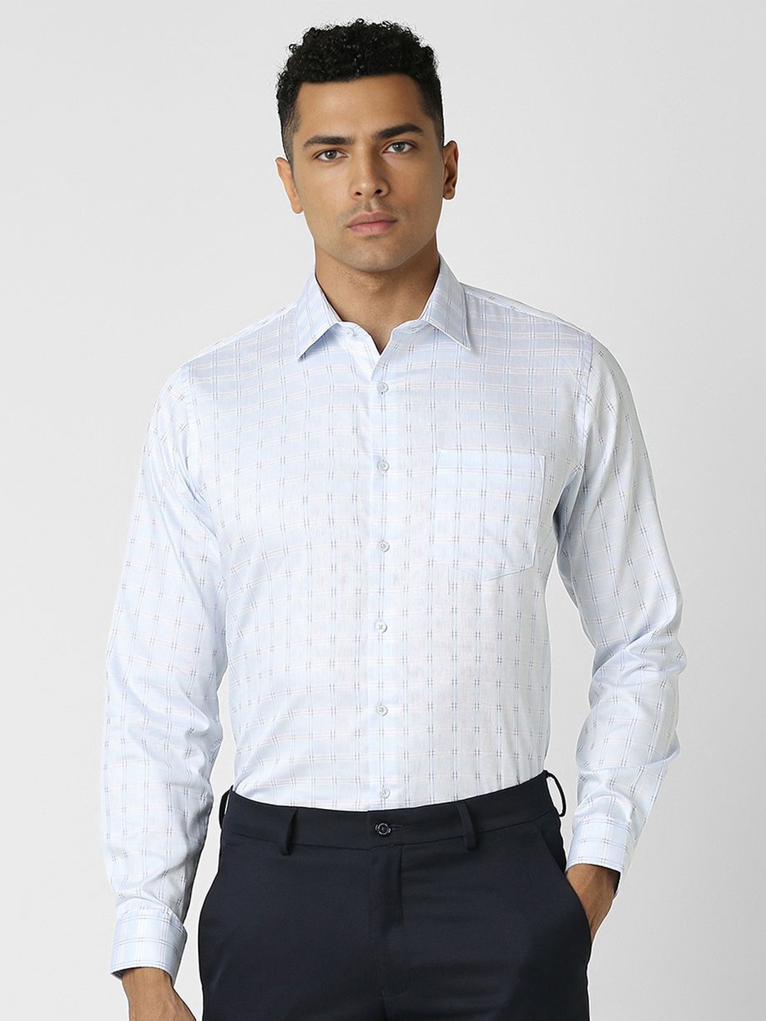 

Van Heusen Men Checked Spread Collar Slim Fit Formal Shirt, Blue