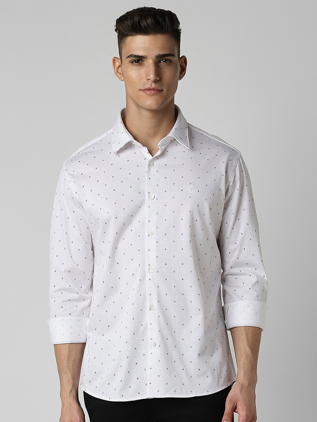 

Van Heusen Sport Men Micro Ditsy Printed Spread Collar Slim Fit Casual Shirt, White