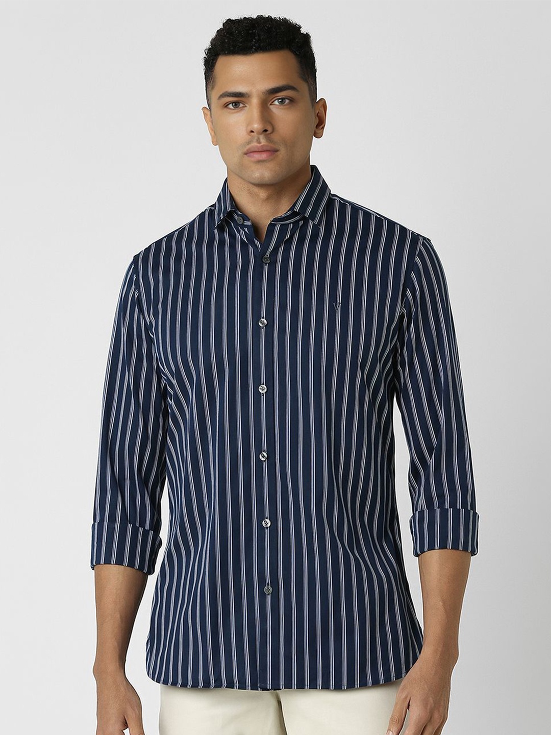 

Van Heusen Sport Men Striped Casual Shirt, Navy blue