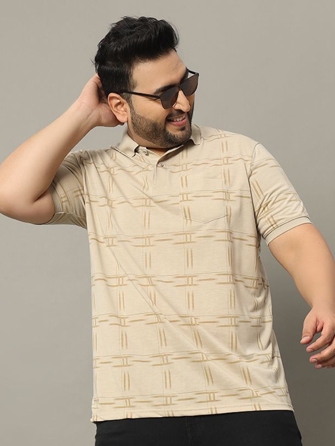 

OGEN Men Checked Printed Polo Collar Pocket Plus Size T-shirt, Beige