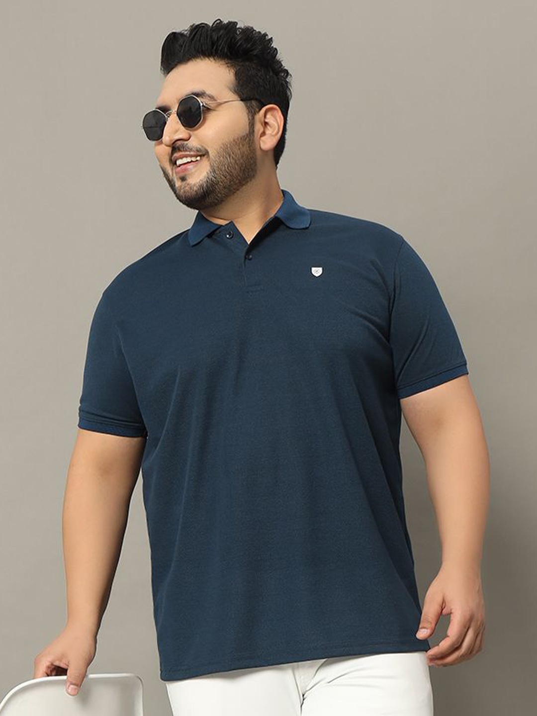 

OGEN Men Solid Polo Collar Plus Size T-shirt, Navy blue