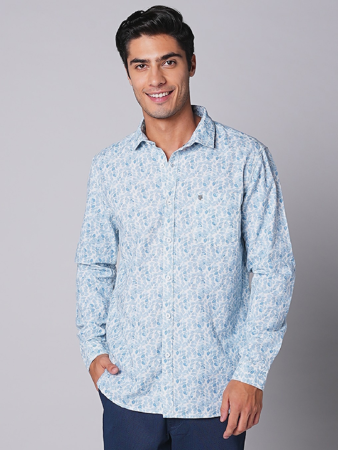 

Oxemberg Men Slim Fit Tropical Printed Casual Shirt, White