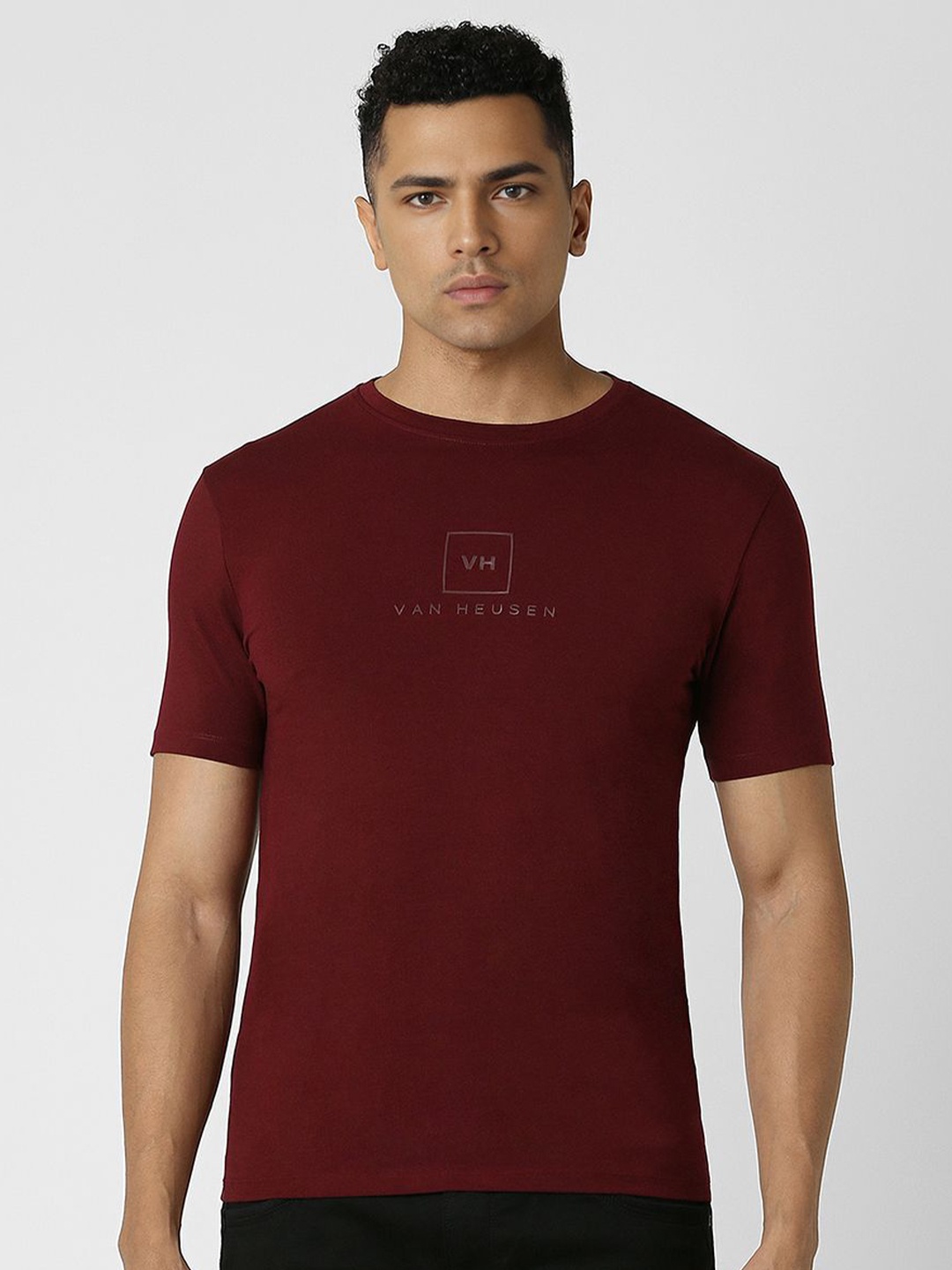 

V Dot Men Typography Printed Round Neck Slim Fit T-shirt, Maroon