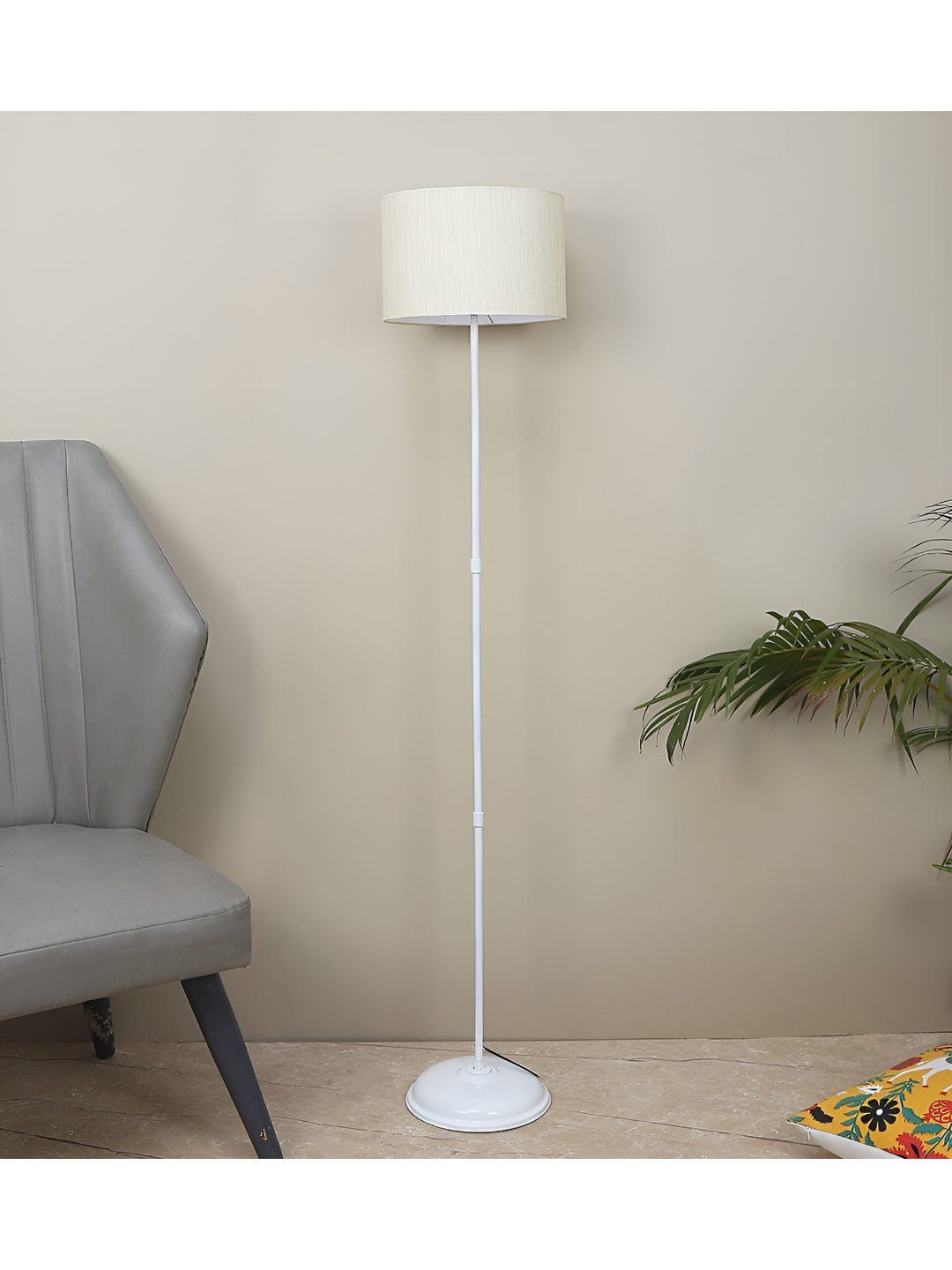 

TU CASA White Standing Cylindrical Shaped Floor Lamps