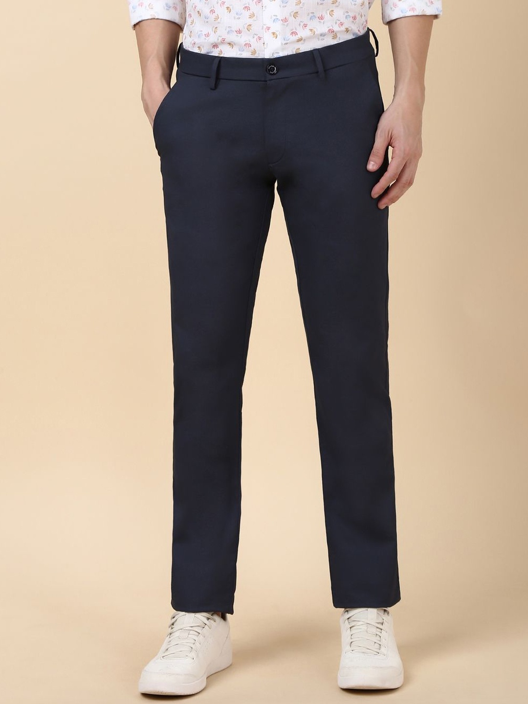

Allen Solly Men Slim Fit Trousers, Navy blue
