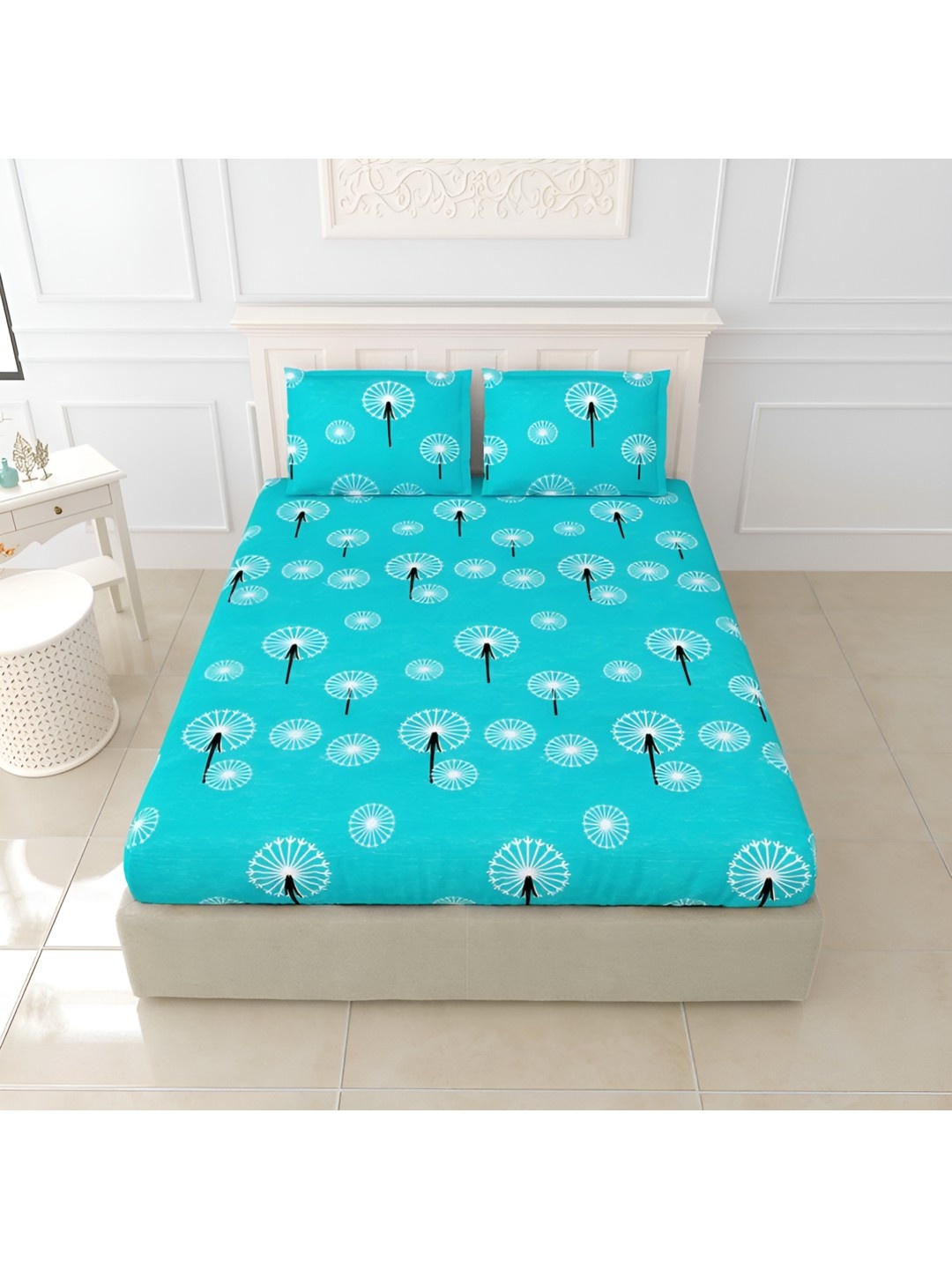

BED-SHEET.COM Sea Green & White Printed 144 TC Cotton King Bedsheet With 2 Pillow Covers