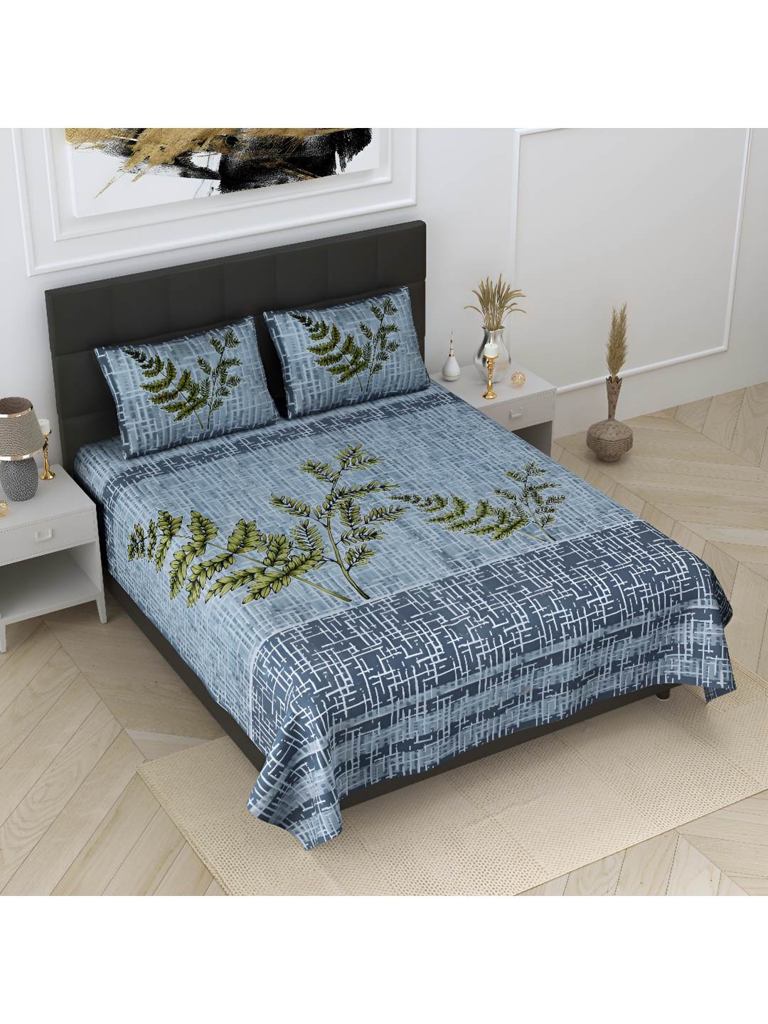 

BED-SHEET.COM Blue & White Printed 250 TC Cotton King Bedsheet With 2 Pillow Covers