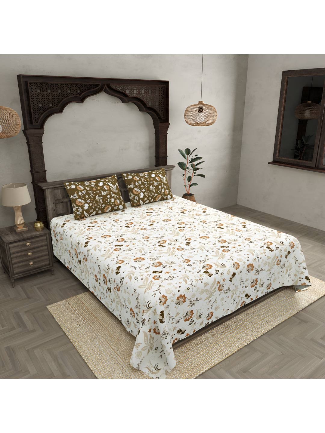 

BED-SHEET.COM Brown & White Printed 300 TC Cotton King Bedsheet With 2 Pillow Covers