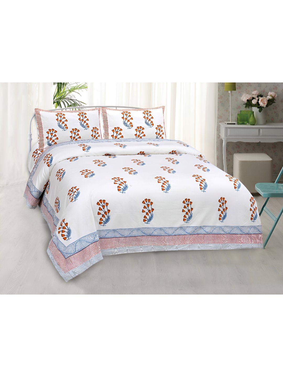

BED-SHEET.COM White & Blue Floral 250 TC Cotton King Bedsheet with 2 Pillow Covers