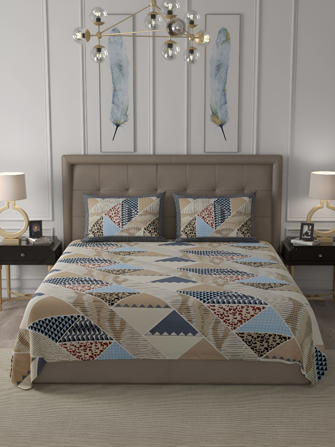 

BED-SHEET.COM Beige & Blue Geometric 250 TC Pure Cotton King Bedsheet With 2 Pillow Covers