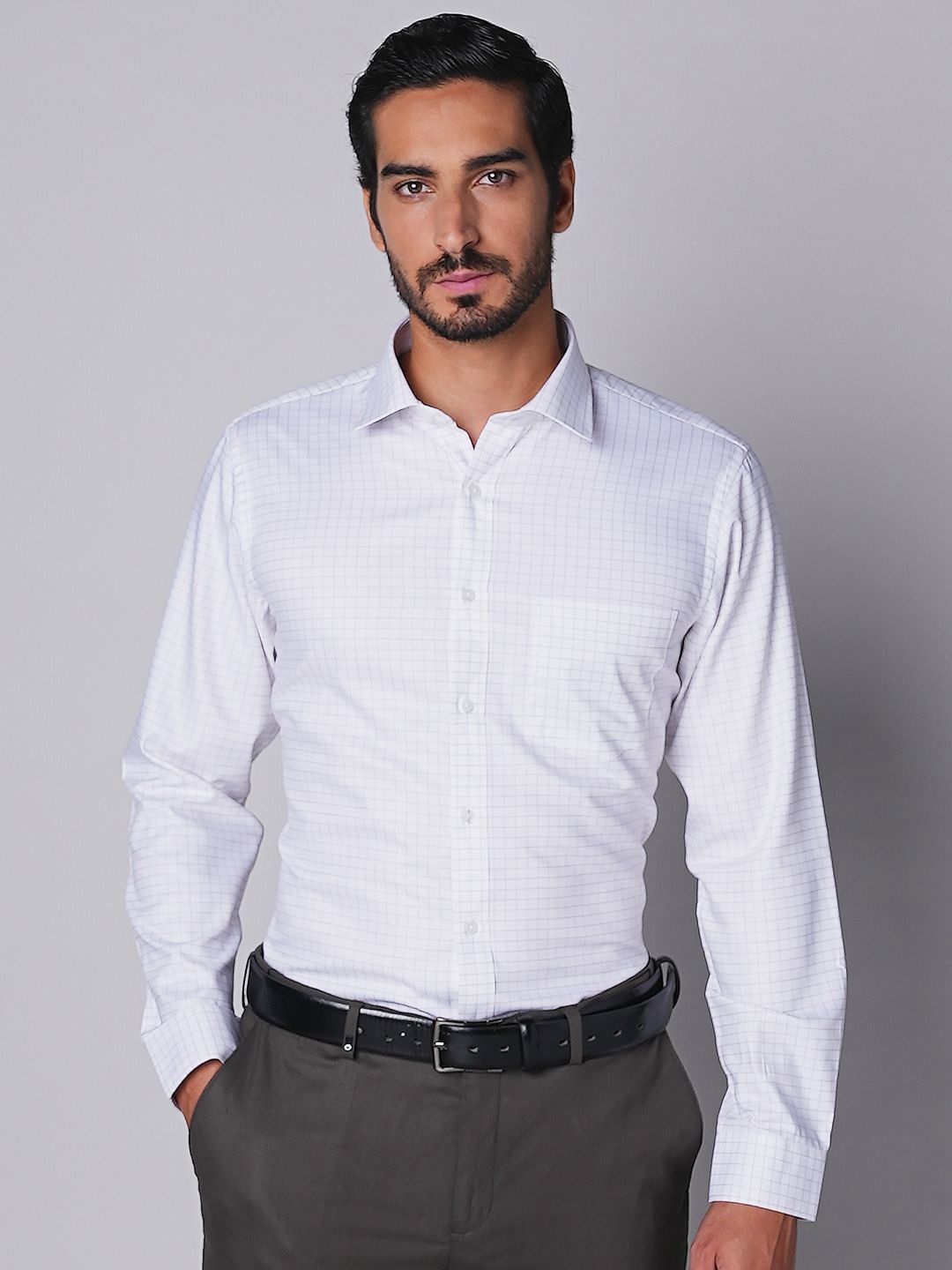 

Oxemberg Men Spread Collar Slim Fit Checked Formal Shirt, White