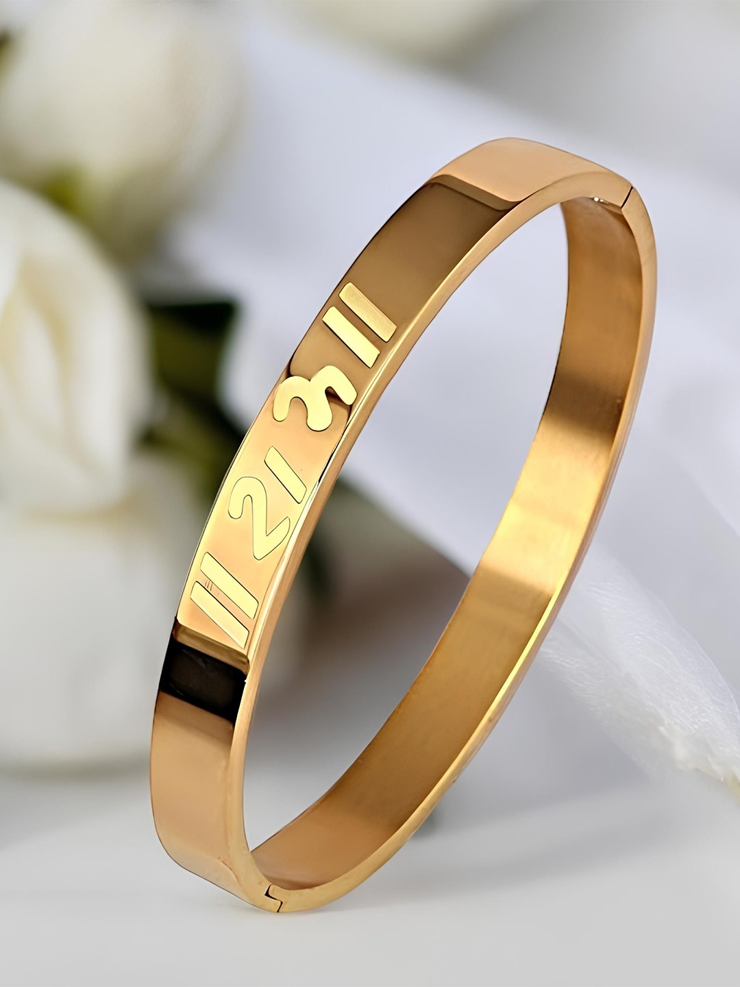 

KARISHMA KREATIONS Unisex Gold-Plated Kada Bracelet