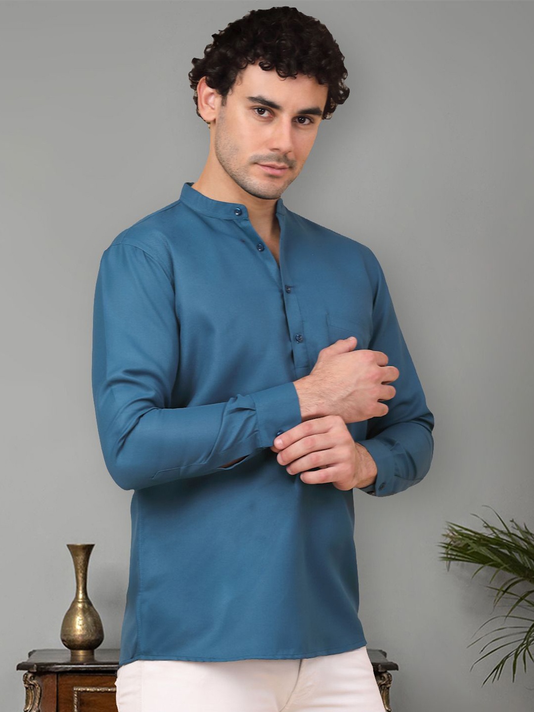 

Jompers Mandarin Collar Long Sleeves Cotton Short Kurta, Blue