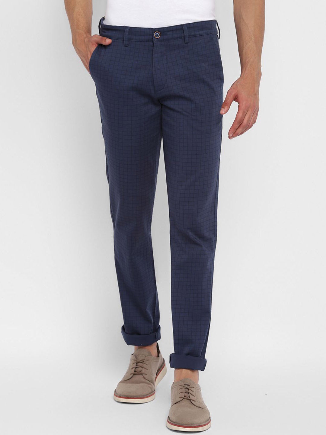 

Turtle Men Striped Relaxed Skinny Fit Trousers, Blue