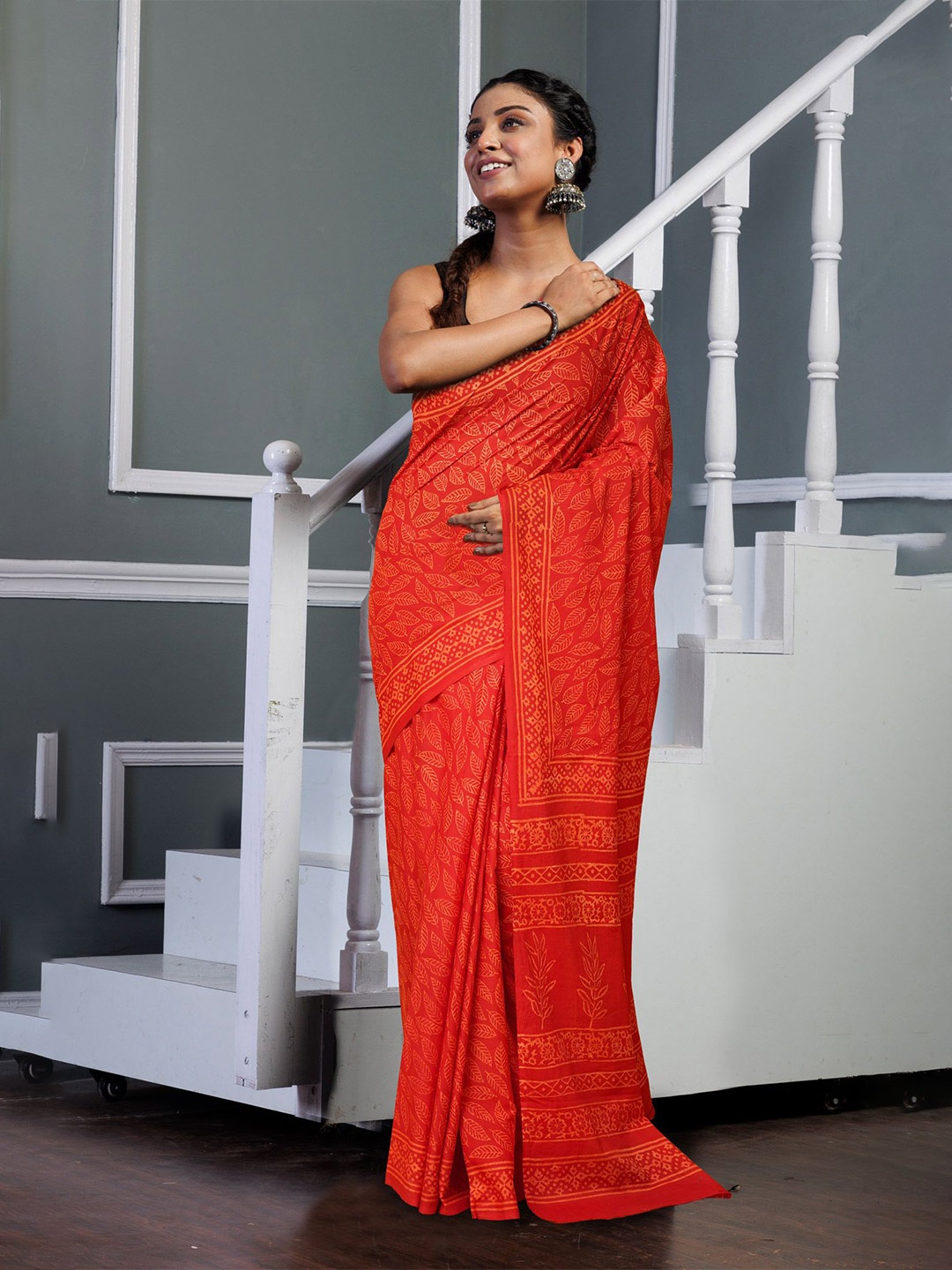 

Unnati Silks Ethnic Motifs Pure Cotton Handloom Block Print Saree, Red