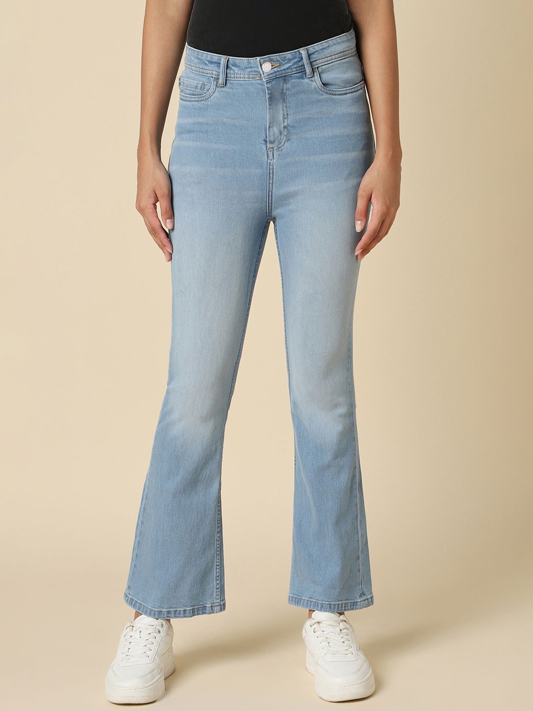 

Allen Solly Woman Women Light Fade Jeans, Blue